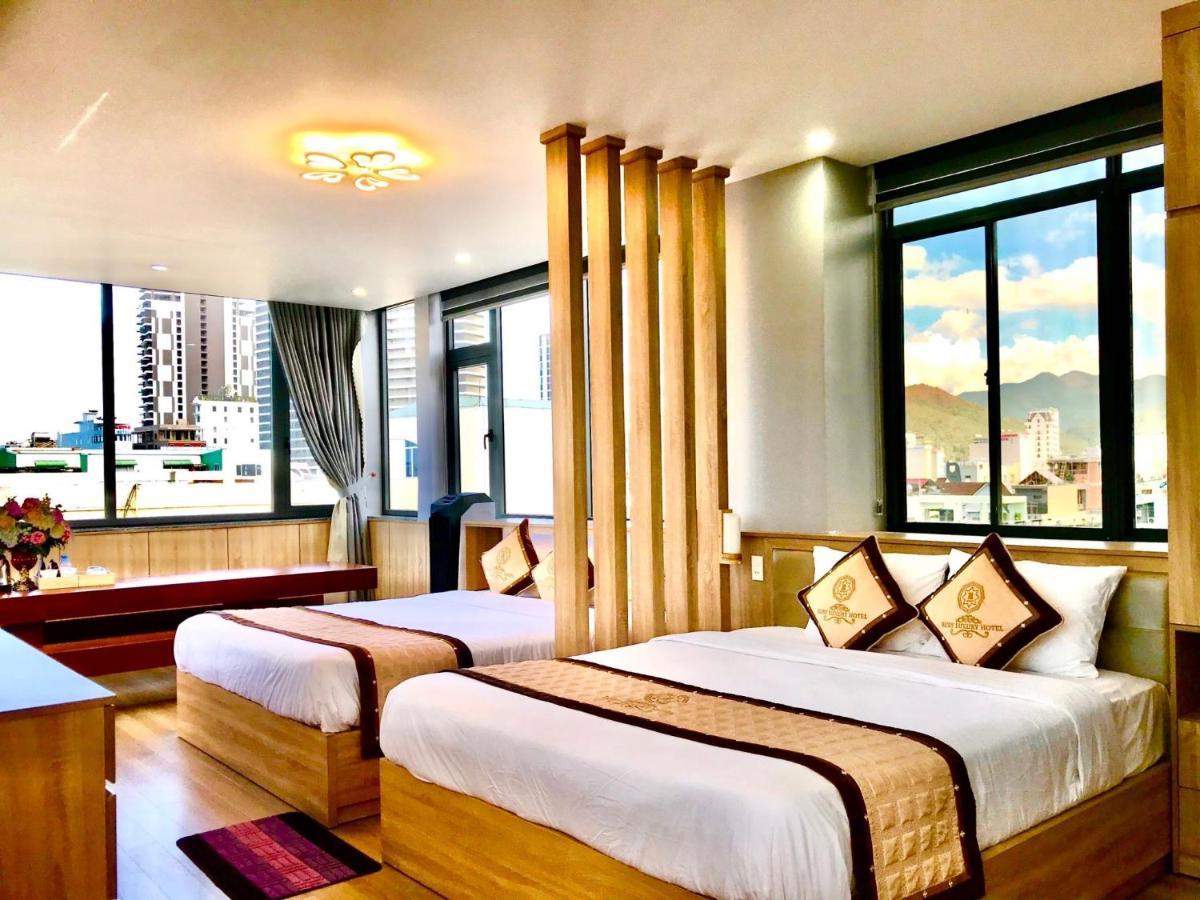 Ruby Luxury Hotel クイニョン エクステリア 写真