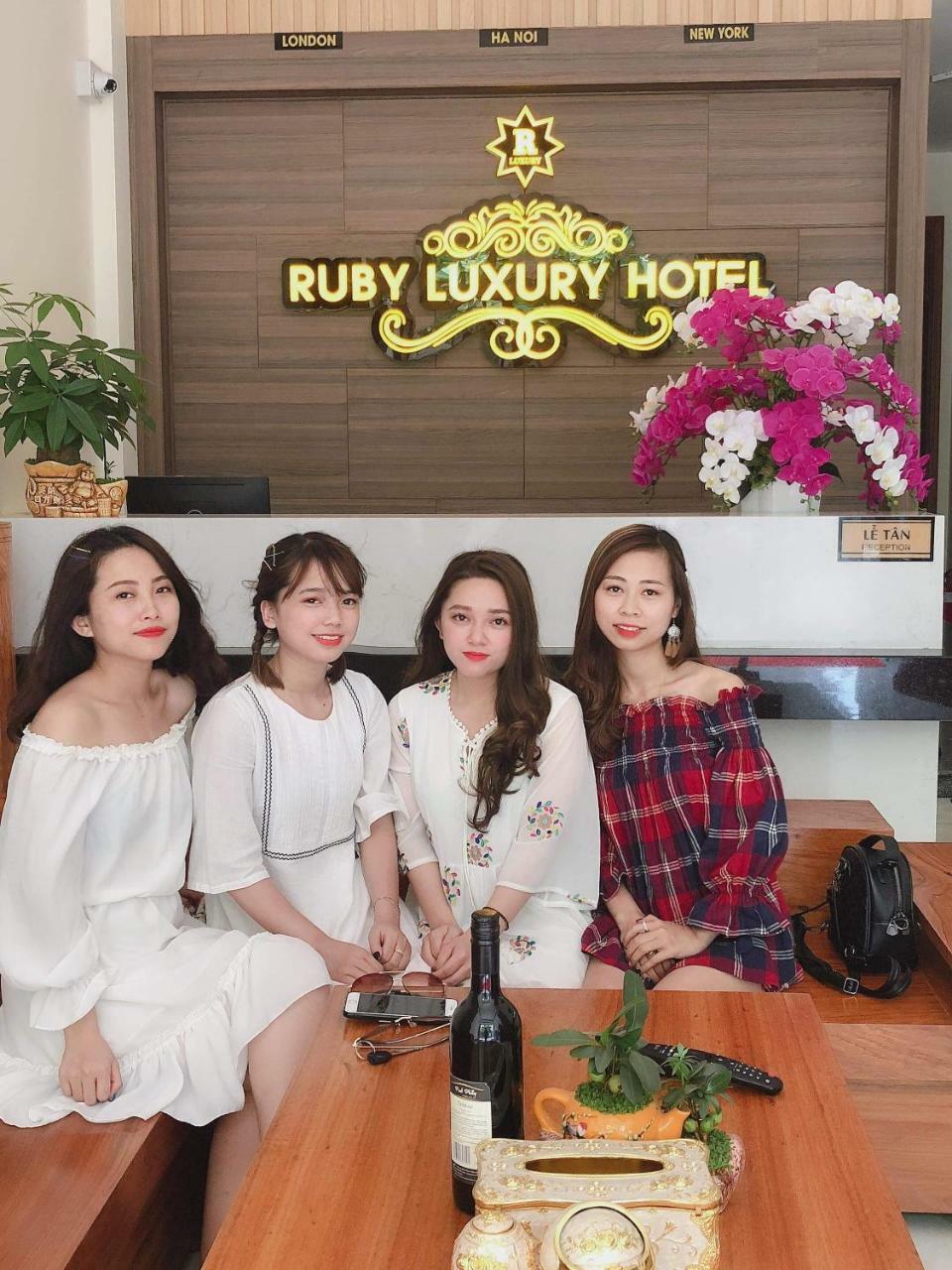 Ruby Luxury Hotel クイニョン エクステリア 写真